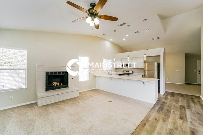 Foto del edificio - 5055 W Nighthawk Way