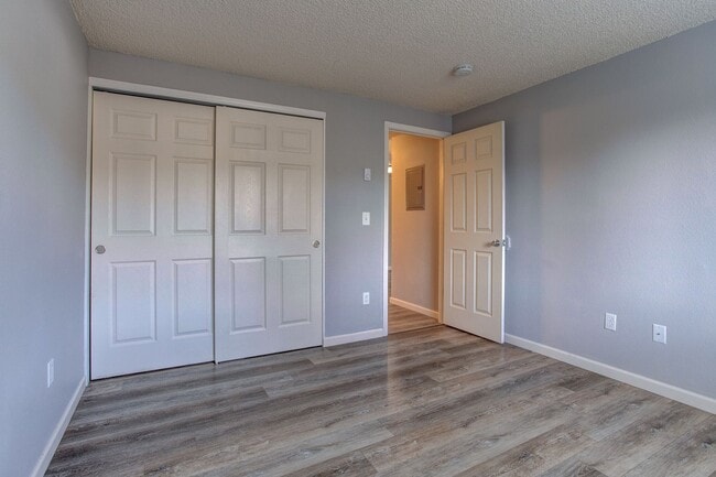 Foto del interior - Johnson Creek Village Apartments.