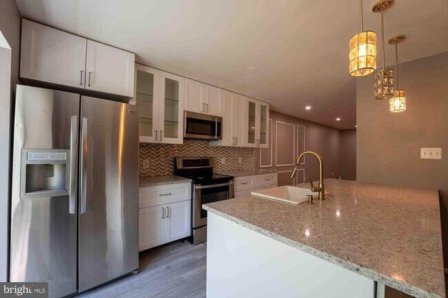 Foto del edificio - 18246 Fox Chase Cir