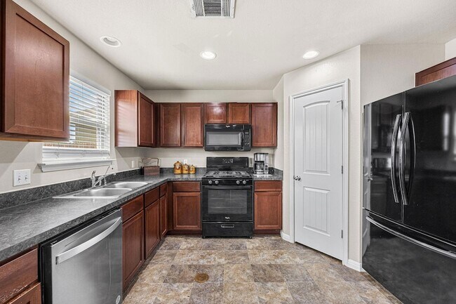 Foto del edificio - 4520 Graceful Ln