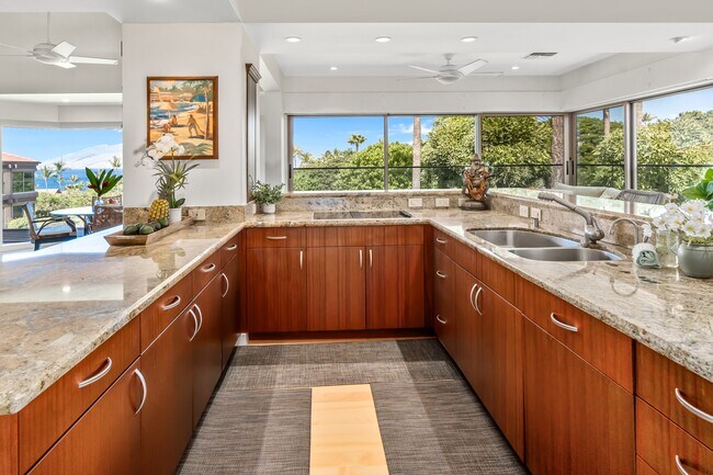 Building Photo - 4000 Wailea Alanui Dr