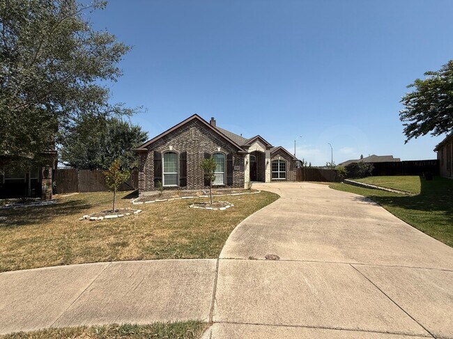 Foto del edificio - 8300 Blue Periwinkle Ln