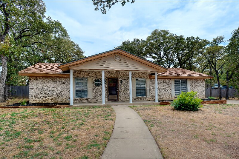 Primary Photo - 5031 Oak Timbers Ct