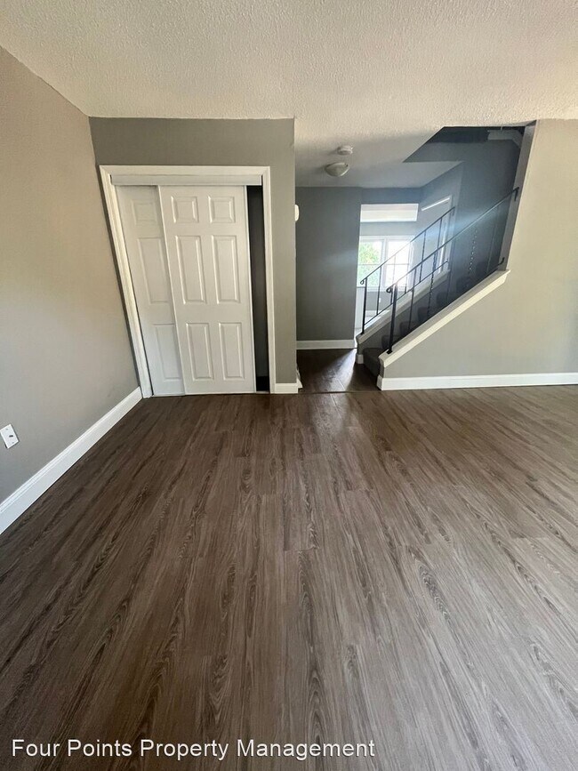 Foto del edificio - 3 br, 2 bath House - 16 Hope Drive Unit 16