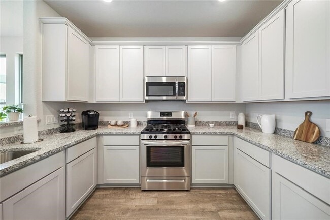 Building Photo - 25575 Blossom Ct