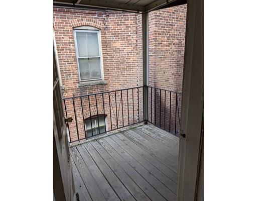 Building Photo - 101 Charles St