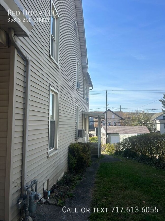 Foto del edificio - 3 bedroom duplex in Steelton