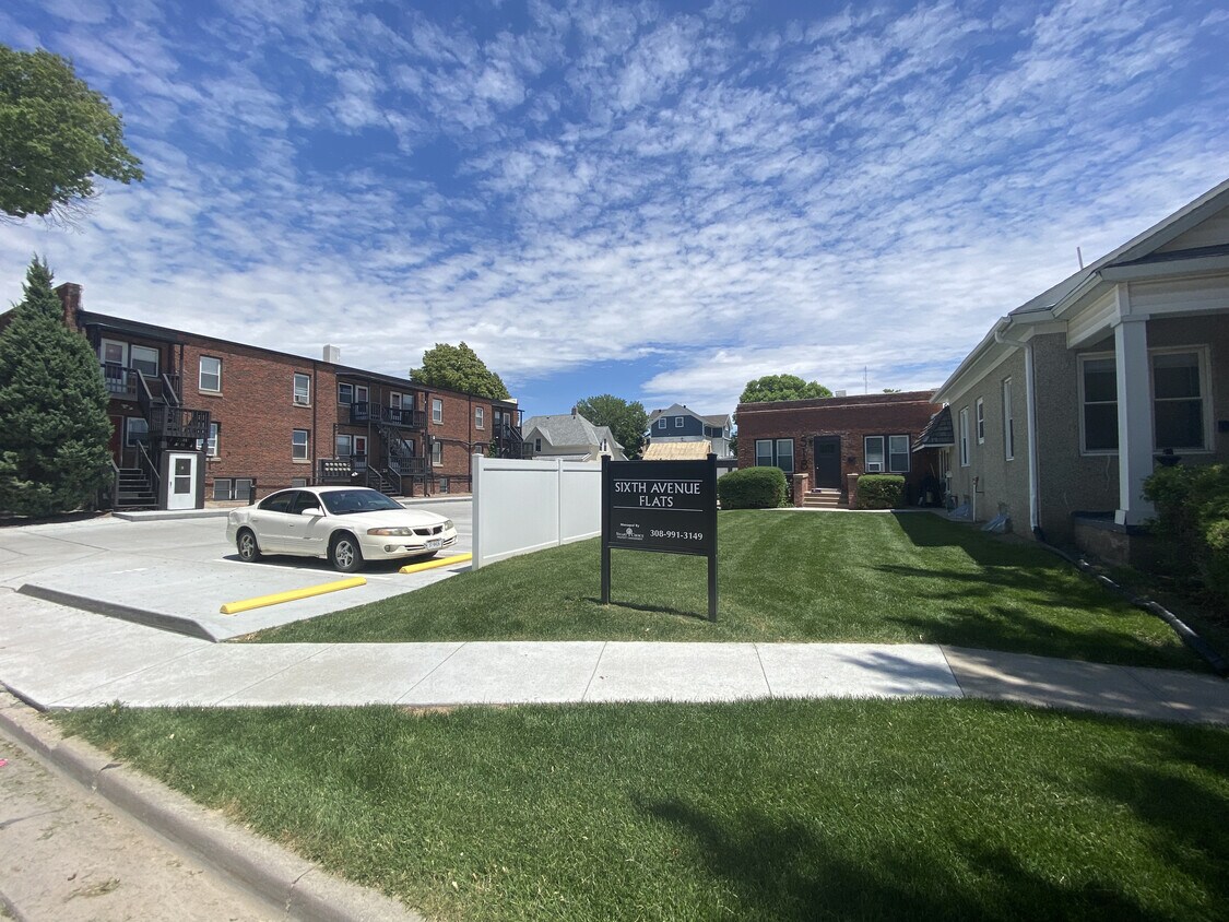 Parte trasera del edificio - 6th Ave Flats