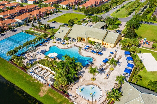 Foto del edificio - 2967 Buccaneer Palm Rd