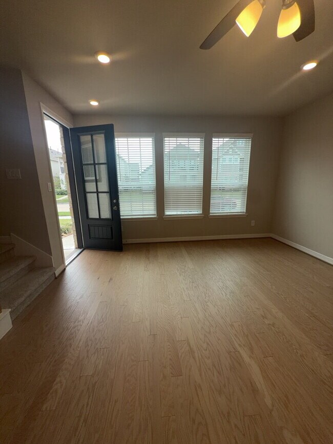 Foto del edificio - 9406 Caddo Ridge Ln