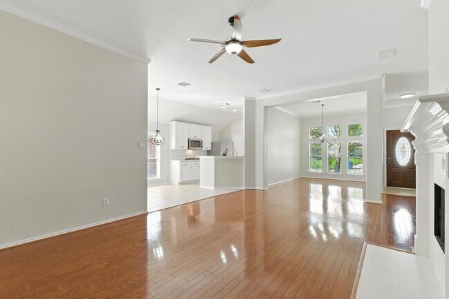 Building Photo - 28527 Connordale Ln