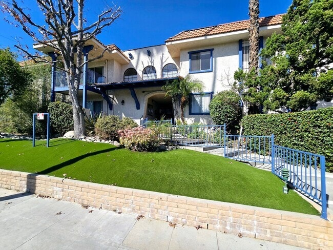 Building Photo - Harmony Court Apartments