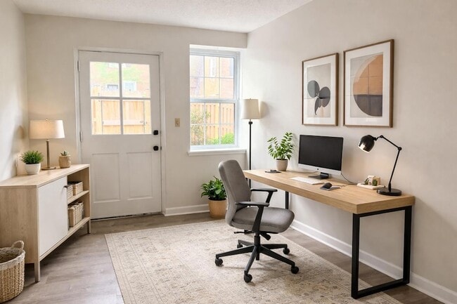 Building Photo - 2733 S Buchanan St