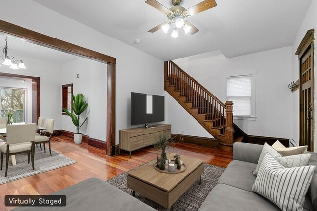 Building Photo - 1826 Franklin Ave SE