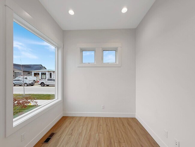 Foto del edificio - Pet-Friendly Luxury: New 4BD Construction with 2 Dedicated Offices in Eagle’s Centerra Community