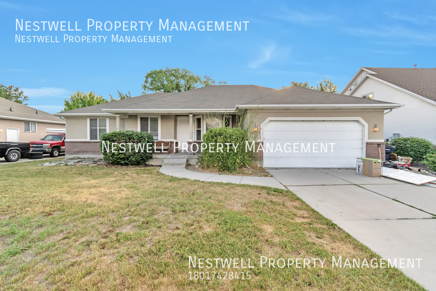 Foto principal - Great 5-bed Home in Sandy