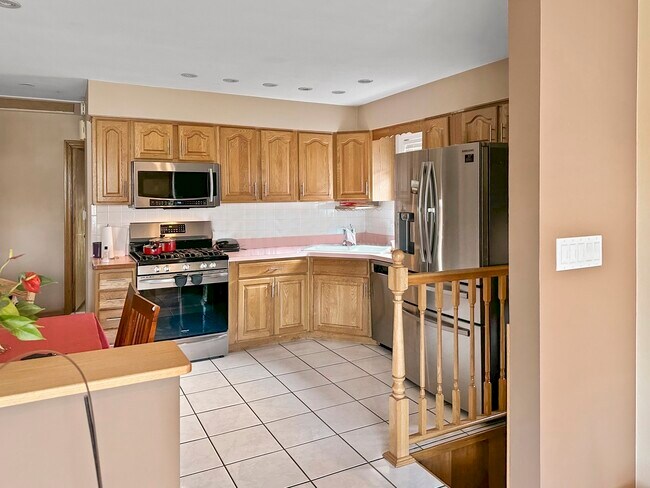 Foto del edificio - 8221 Giddings St