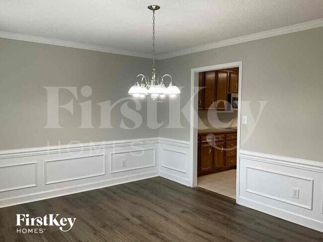 Foto del edificio - 110 Longbridge Dr