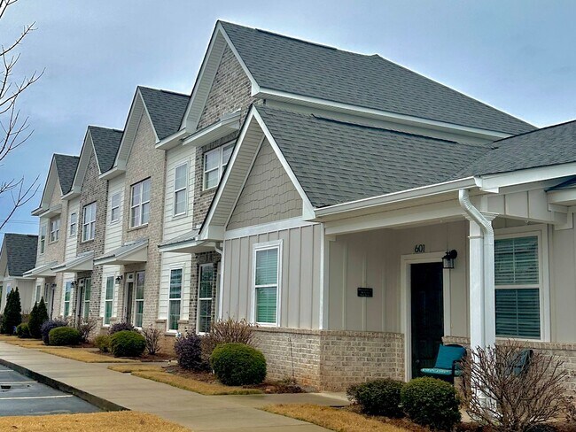 Foto del edificio - Eagle Ridge Townhome