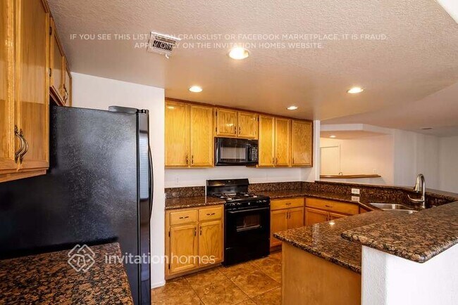 Building Photo - 703 Rocky Trail Rd