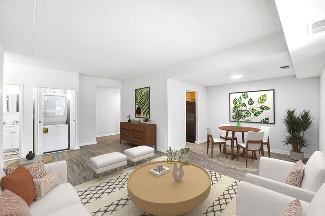 Foto del edificio - Montgomery Club Apartments*