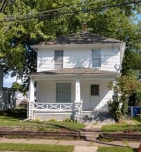 Building Photo - 1631 28th Ave
