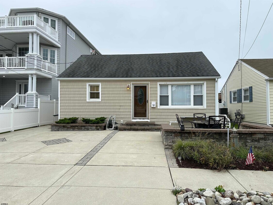 128 11th St S, Brigantine, NJ 08203 House Rental in Brigantine, NJ