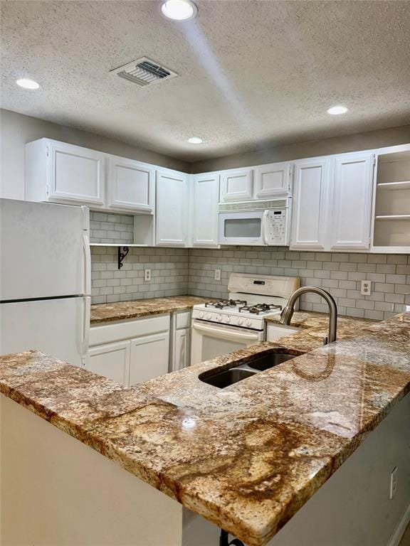 Foto del edificio - 7825 Beauregard Cir
