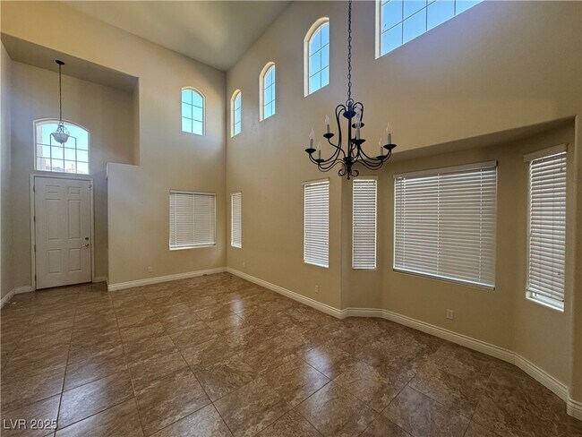 Foto del edificio - 9963 Burton Lake Ct