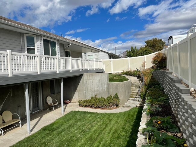 Building Photo - 132 N 170 E