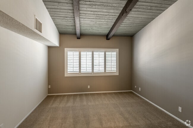 2BR, 2BA - 1,135SF - The Terrace Apartments