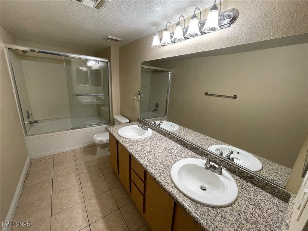 Foto principal - 5055 W Hacienda Ave