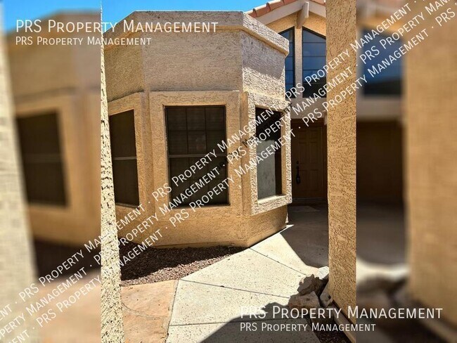 Building Photo - 2363 W Comstock Dr