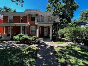 Building Photo - The Remington (BR-LN)