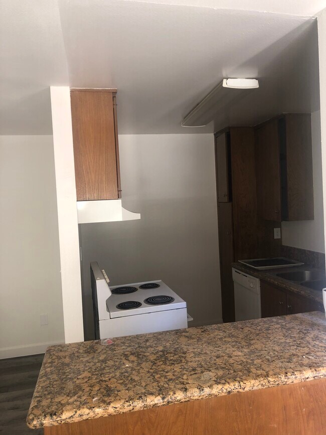 Foto del edificio - 23135 Madison St