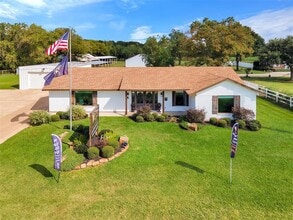 Building Photo - 18010 Mueschke Rd