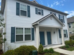 Building Photo - 1628 Brimington Ln