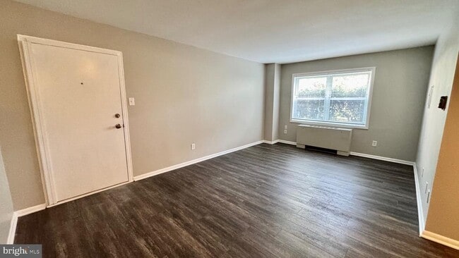 Foto del edificio - 4258 Buckman Rd