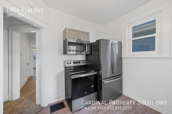 Building Photo - 3 Bedroom Newly Renovated Home in Norwood