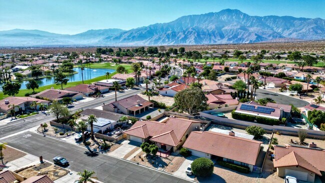 Foto del edificio - 64337 Doral Dr