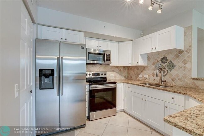 Foto del edificio - 508 Villa Cir