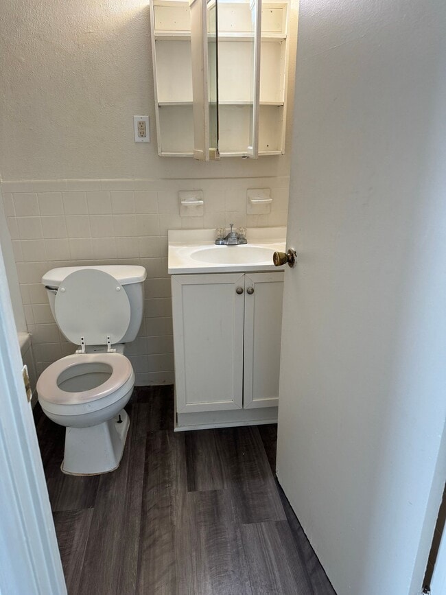 Foto del edificio - 5828 Stieren Dr