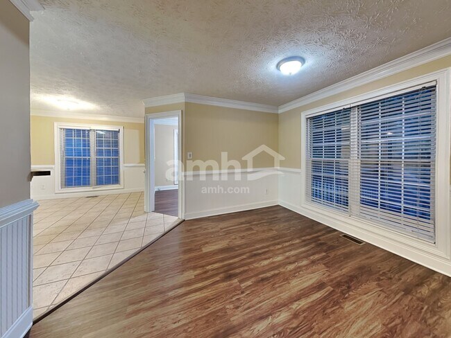 Foto del edificio - 1222 Joe Brogdon Ln