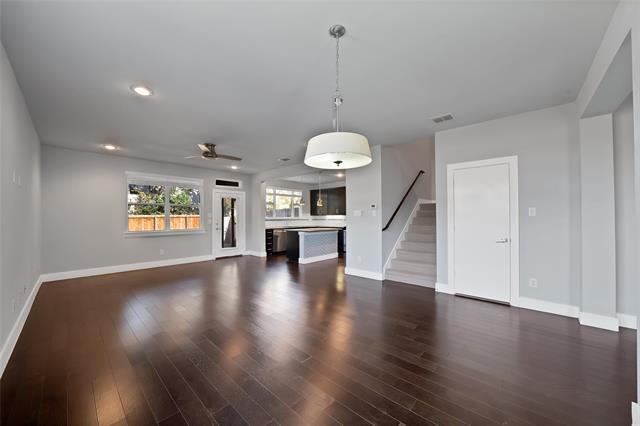 Building Photo - 2918 Merrimac St