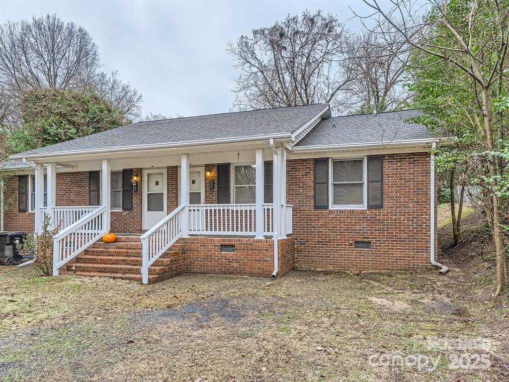 Foto principal - 309 Spring St SW