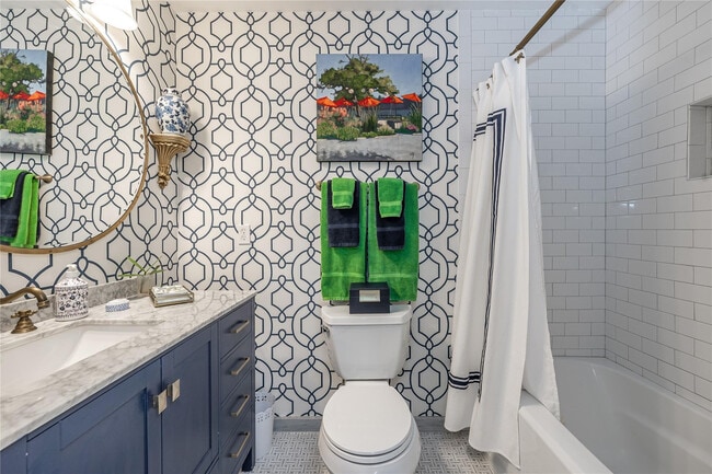 Building Photo - 1130 Cir Terrace W