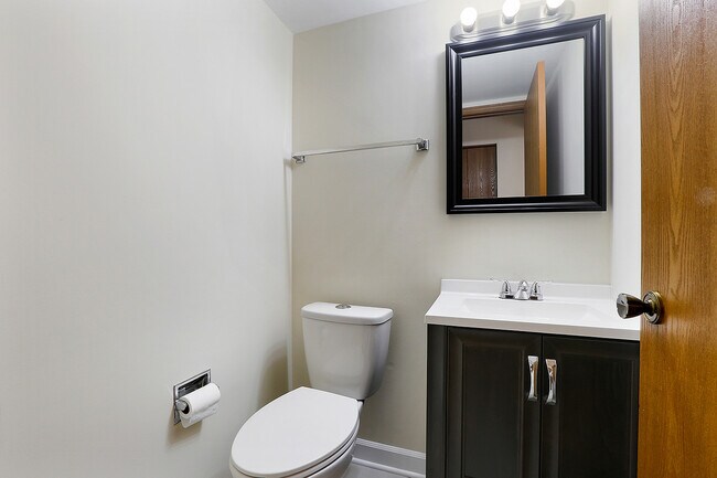 Foto del edificio - 15537 Whitehall Ln