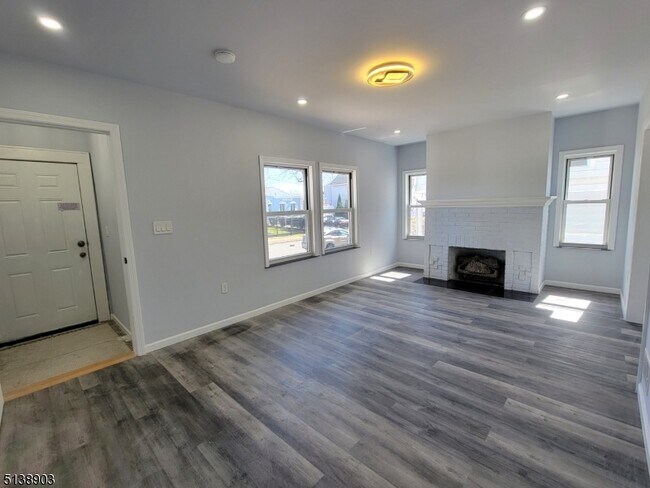 Foto del edificio - 30 Fulton St