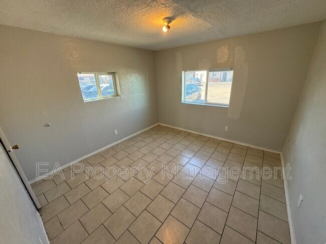 Foto del edificio - 117 40th St NW
