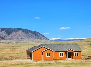 Building Photo - 14 Eagletail Dr